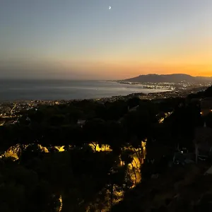 https://apartamento-stradivarius.1costadelsol.com